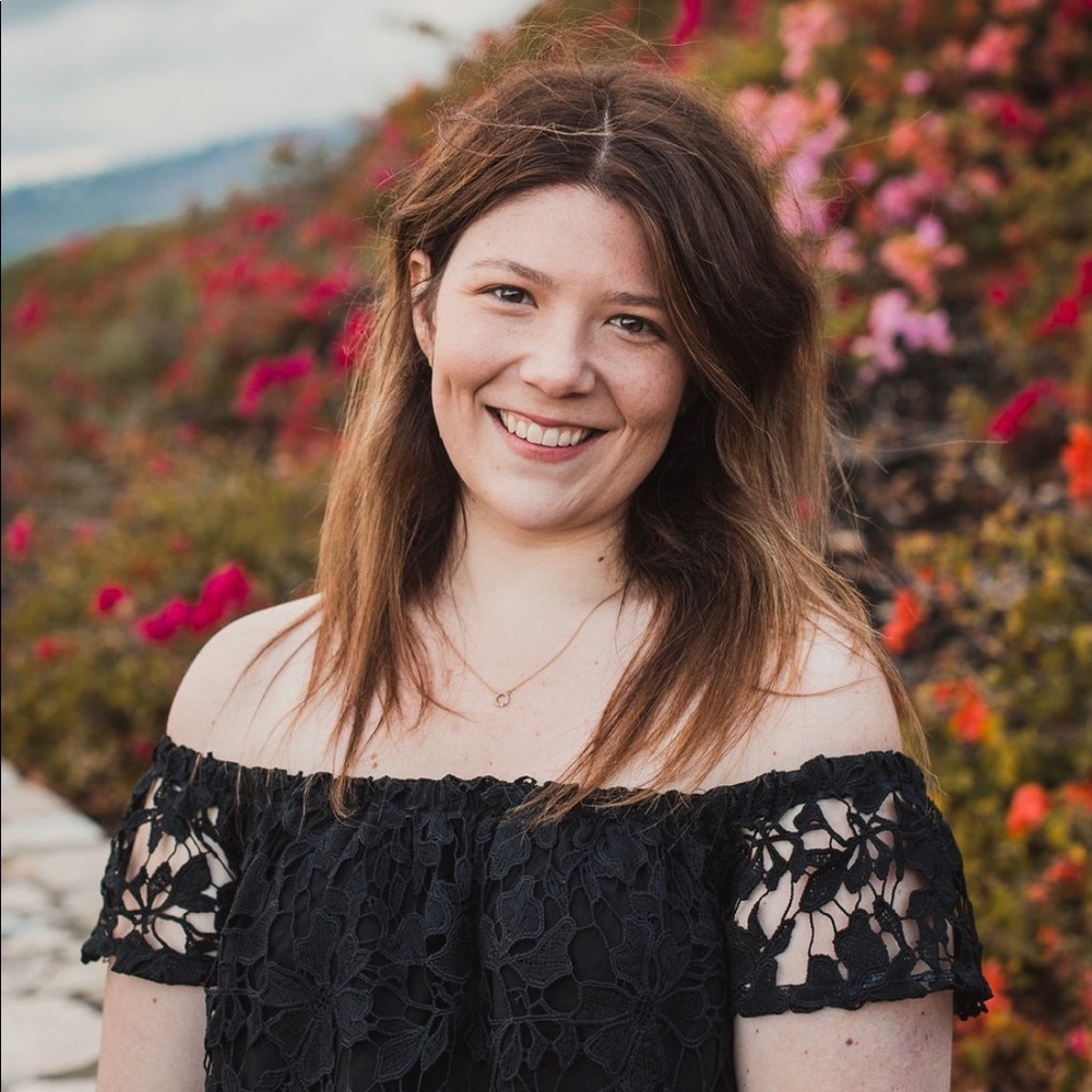 Meet your Posher, Kaela